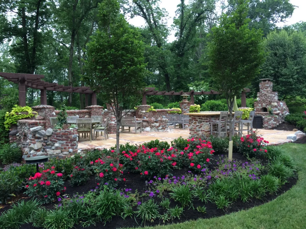 Stunning Artisan Design by Polo Design Build - Photo 12