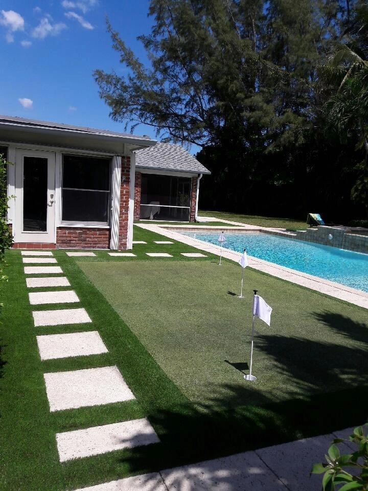 Artificial Grass & Lounge Areas by Southwest Greens Of Florida - Photo 5
