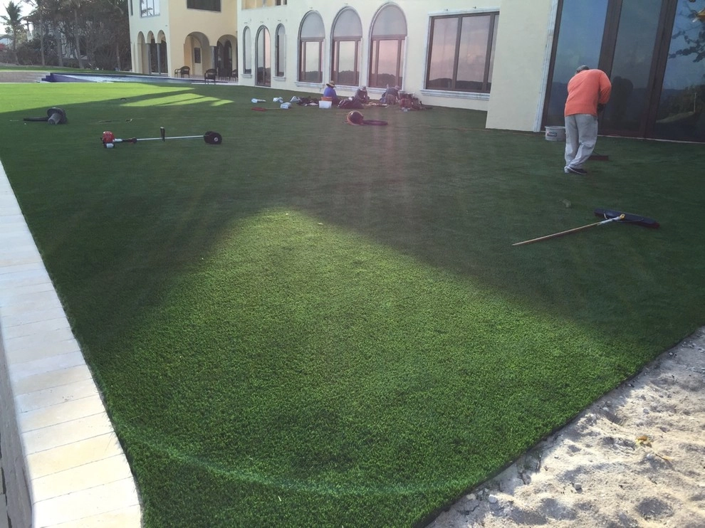 Manalapan Mansion Synthetic Grass by Southwest Greens Of Florida - Photo 4