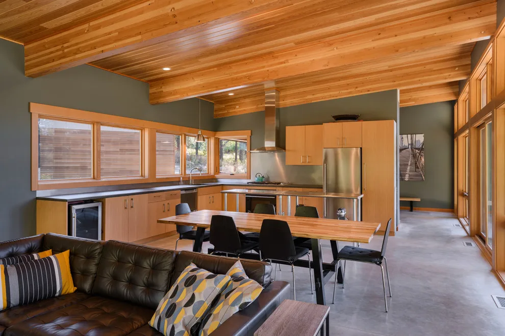 Leavenworth River House on Wenatchee by Syndicate Smith LLC - Photo 2