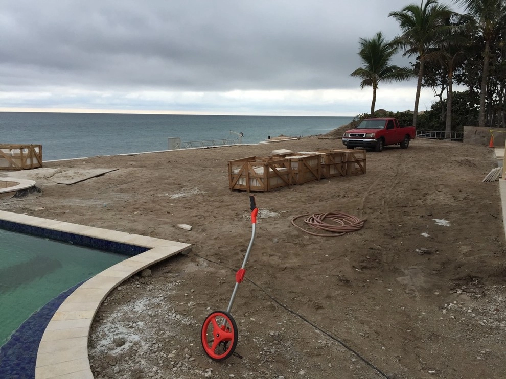 Manalapan Mansion Synthetic Grass by Southwest Greens Of Florida - Photo 7