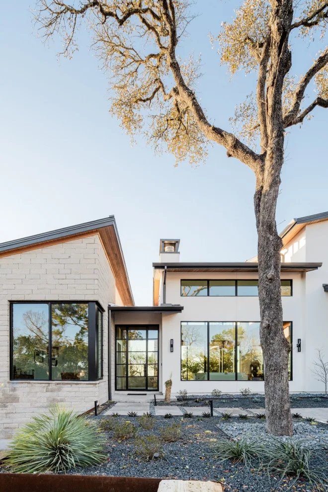 Contemporary West Lake Hills by Vanguard Studio Inc. - Photo 3