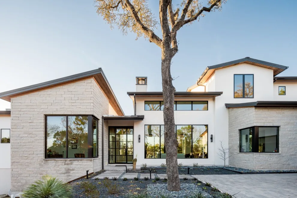 Contemporary West Lake Hills by Vanguard Studio Inc. - Photo 9