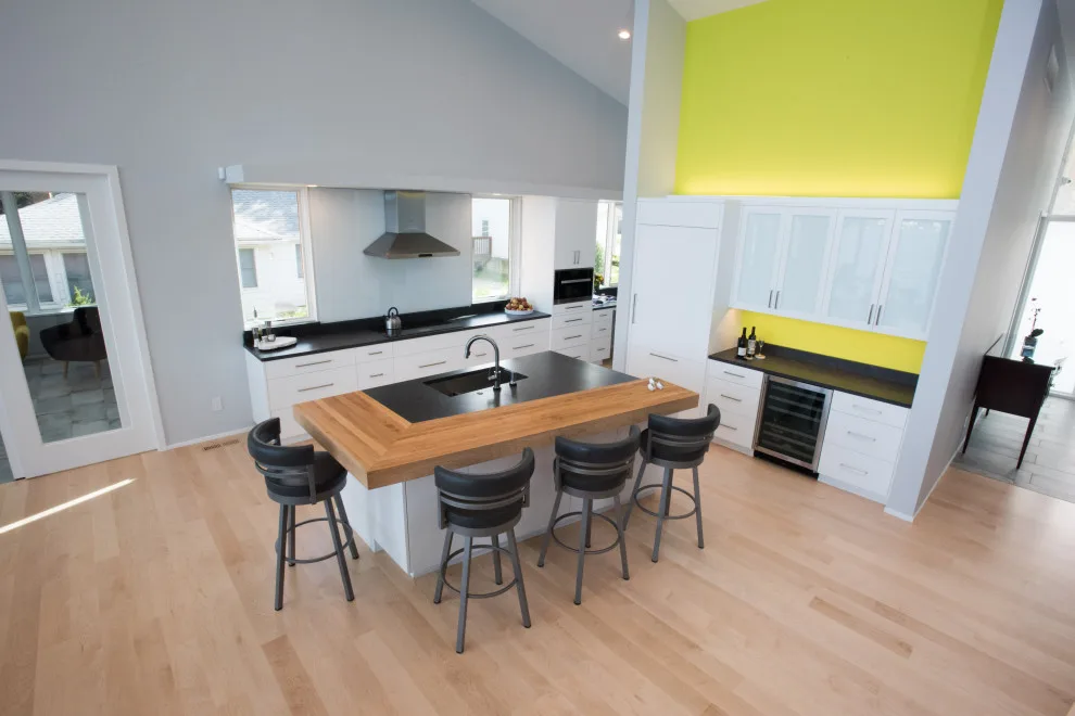 Lakeview Residence by InForm Architecture, LLC - Photo 22