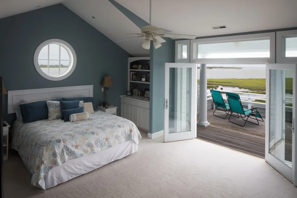 Waterside Coastal Home by David D. Quillin Architecture - Photo 9