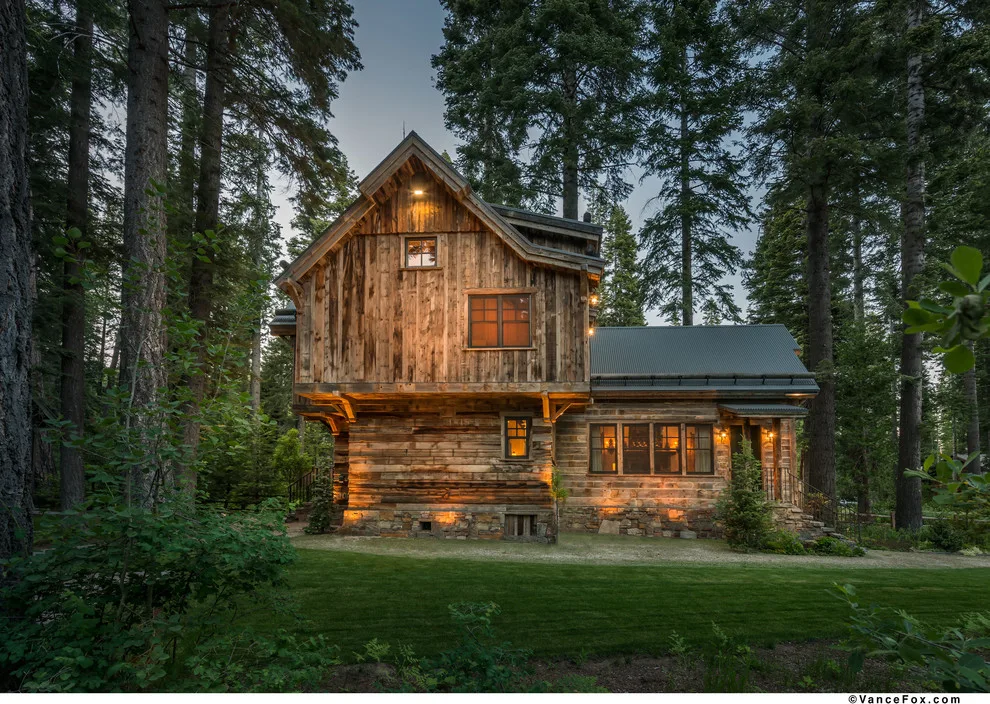 Shoreline Cottage Retreat by Todd Gordon Mather Architect - Photo 5
