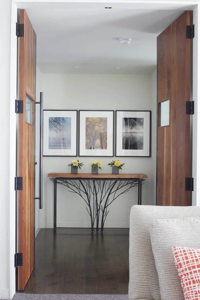 Westside Perspective by Lisa Schmitz Interior Design - Photo 4