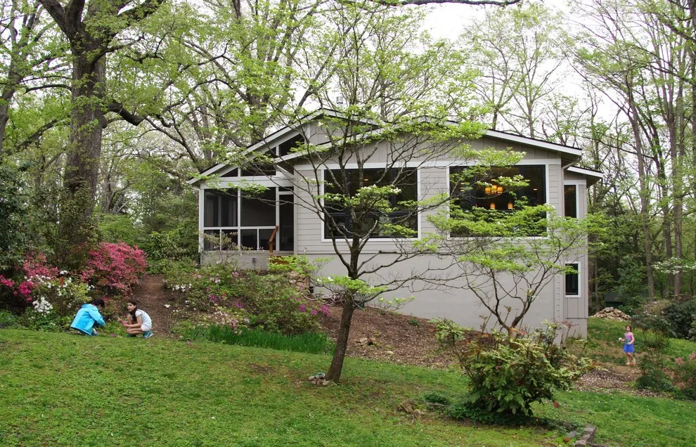 Chapel Hill E Craftsman Renovation by Sophie Piesse Architect, PA - Photo 9