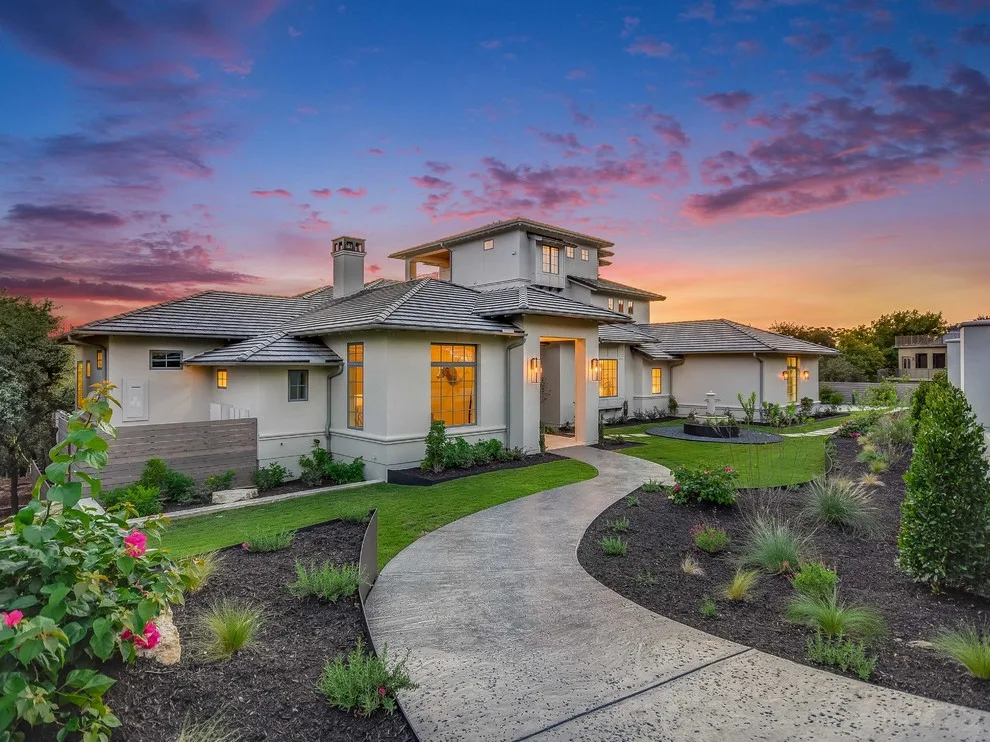 Custom Westlake Hills by Geschke Group Architecture - Photo 11