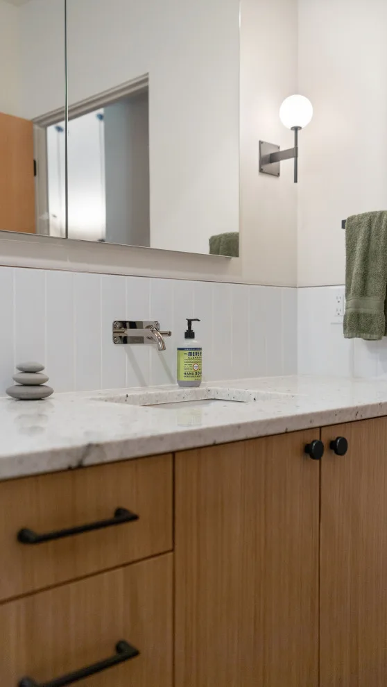 Whidbey High-Efficiency Compact by H2D Architecture + Design - Photo 2