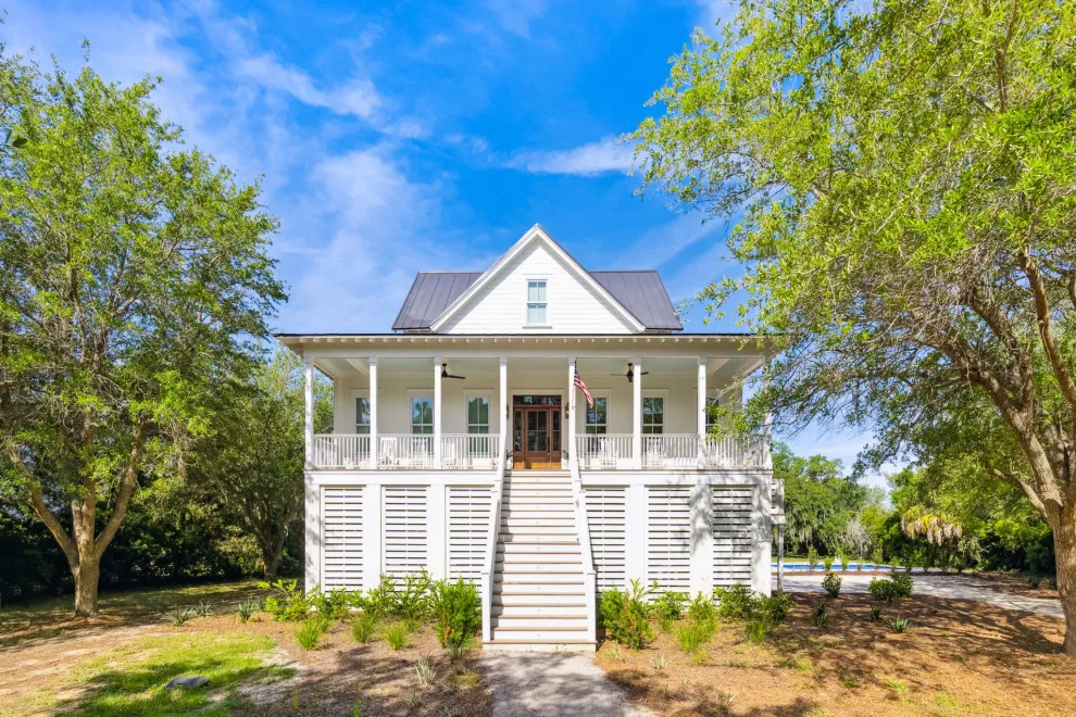Wadmalaw Island White Hall by Allison Ramsey Architects - Photo 47