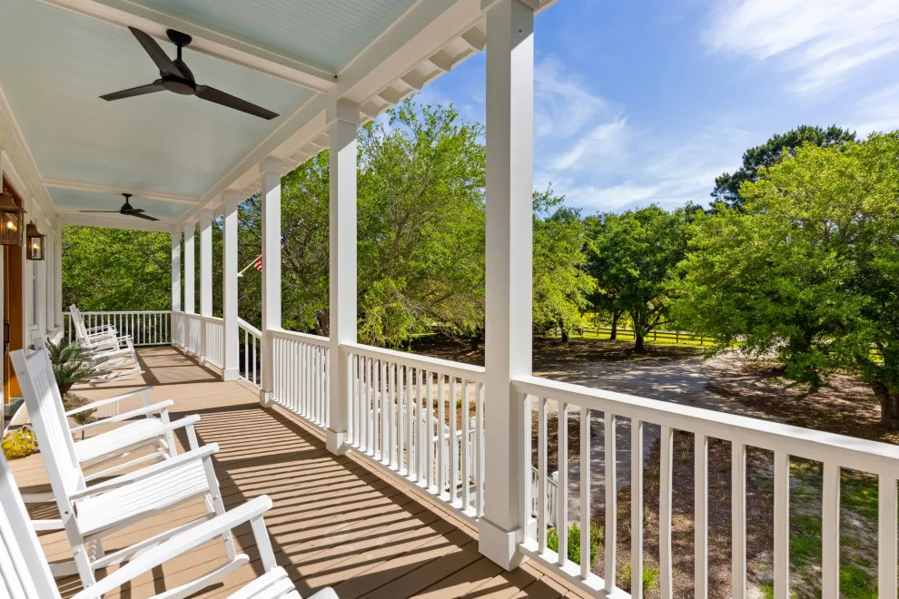 Wadmalaw Island White Hall by Allison Ramsey Architects - Photo 6