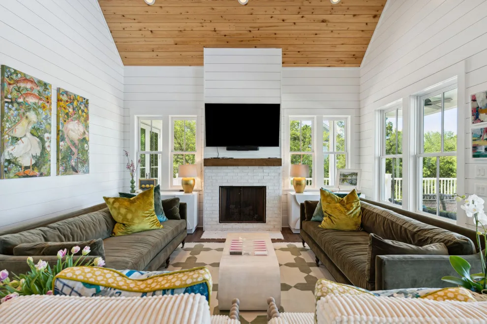 Wadmalaw Island White Hall by Allison Ramsey Architects - Photo 14