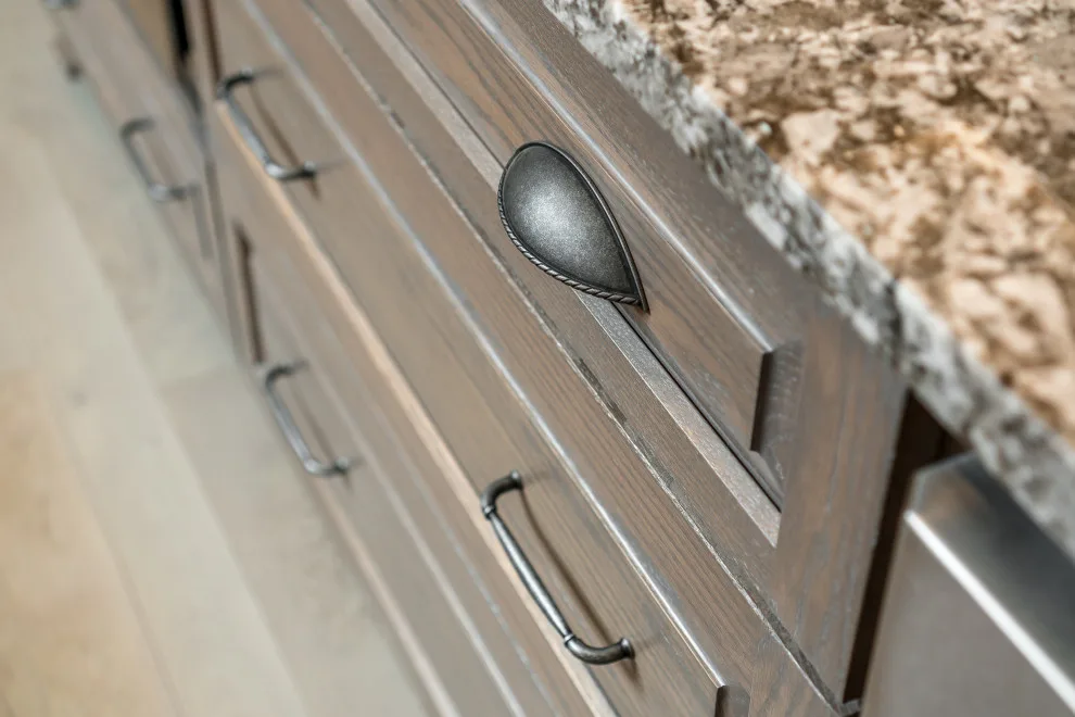 Metallic, Light Beige, and Brown by Pillar & Perch: Architects + Builders - Photo 32