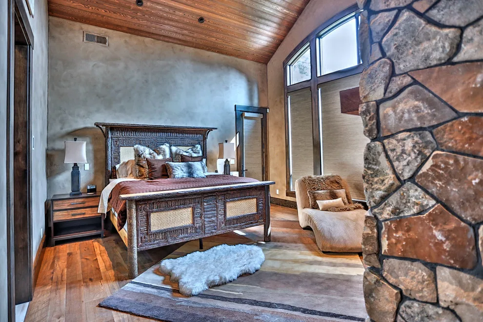 Whitetail Lodge Home by J Truex Architecture - Photo 28
