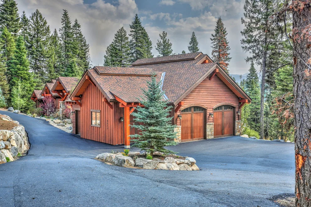 Whitetail Lodge Home by J Truex Architecture - Photo 27