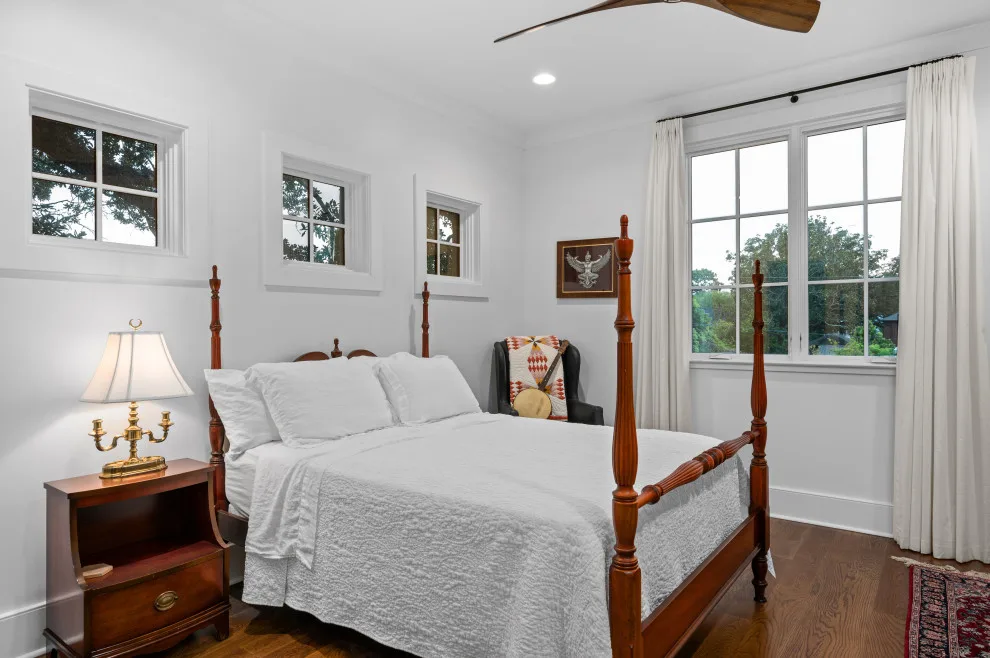 Cottage on Wildflower Lane by Bob Chatham Custom Home Design - Photo 18