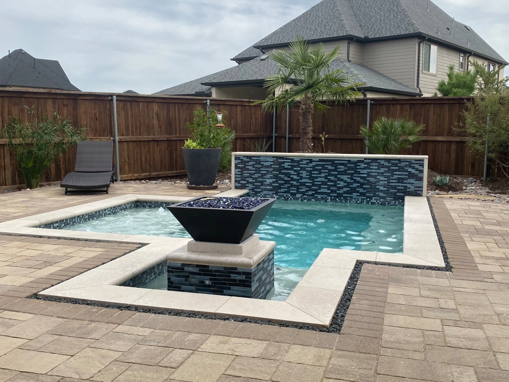Light Farms by Star Of Texas Landscape - Photo 5