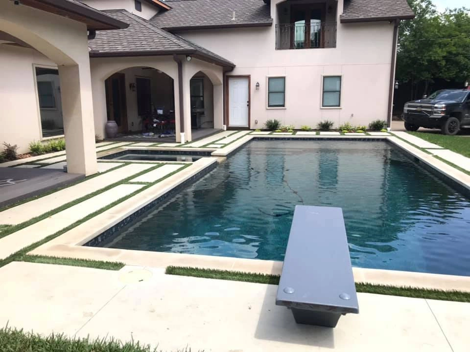 North Dallas Contemporary by Star Of Texas Landscape - Photo 5