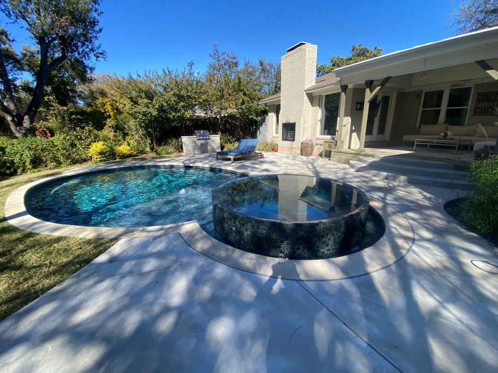 Bell Pool by Star Of Texas Landscape - Photo 4