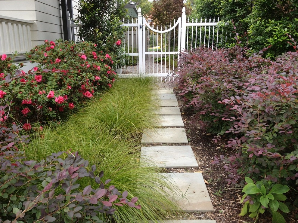 Highland Park, TX - Craftsman Landscape by Star Of Texas Landscape - Photo 8