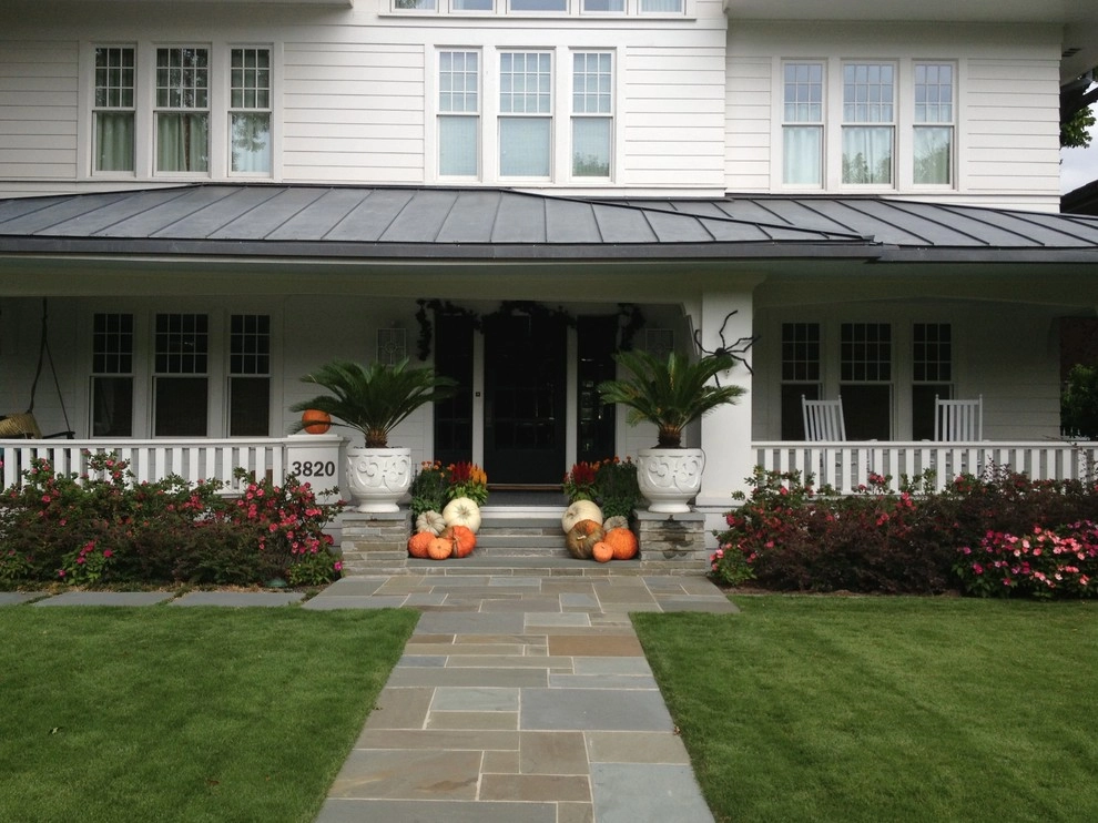 Highland Park, TX - Craftsman Landscape by Star Of Texas Landscape - Photo 13