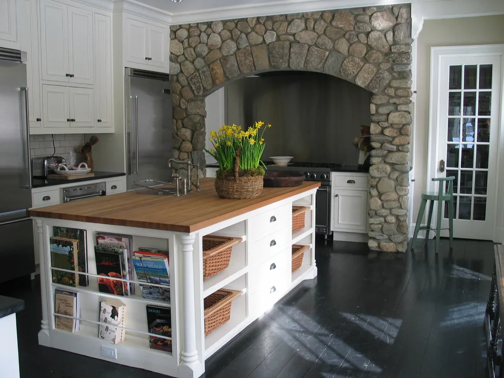 Rustic Shingle Design by Alisberg Parker - Photo 9
