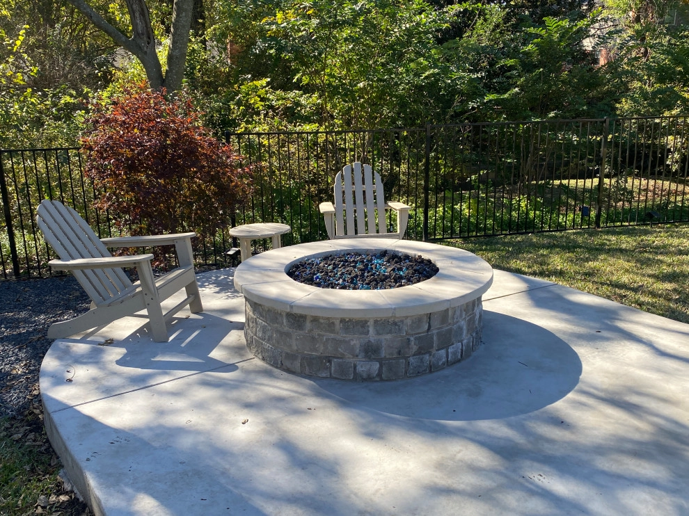 Bell Pool by Star Of Texas Landscape - Photo 6