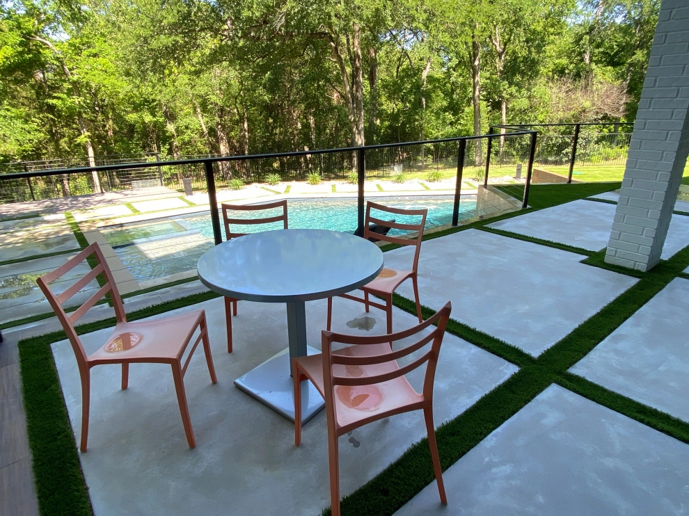 Riverview by Star Of Texas Landscape - Photo 8