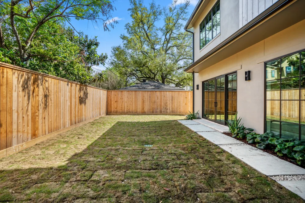 Modern Courtyard Inspired by Wine Country by Design DCA - Photo 62