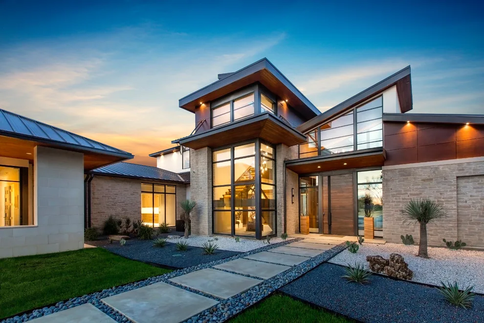 Modern Entertaining Residence by Heritage Design Studio - Photo 8