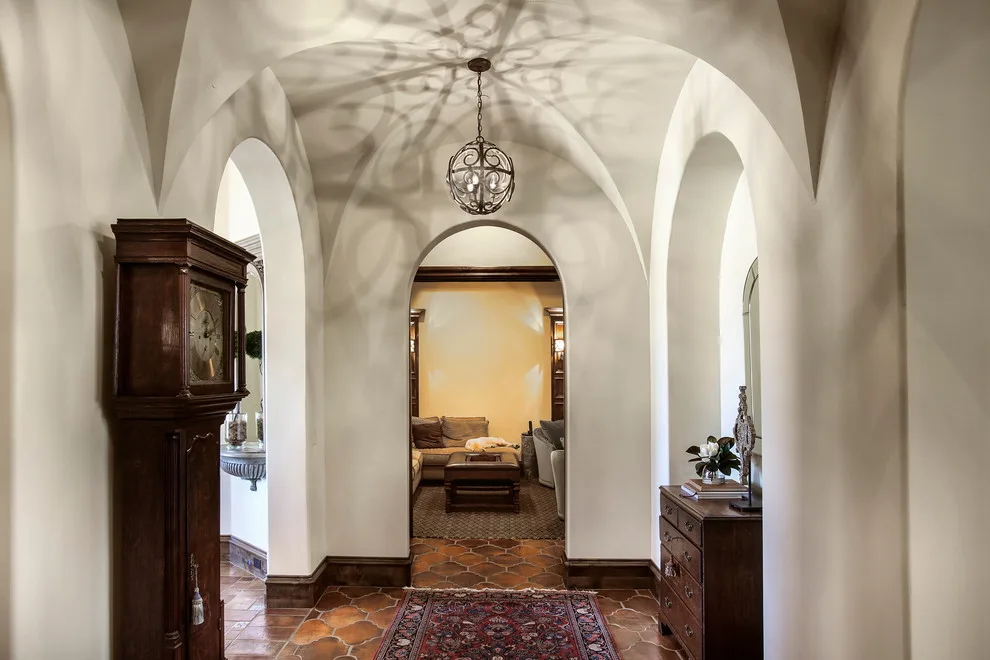 Spanish Colonial Style by Heritage Design Studio - Photo 9