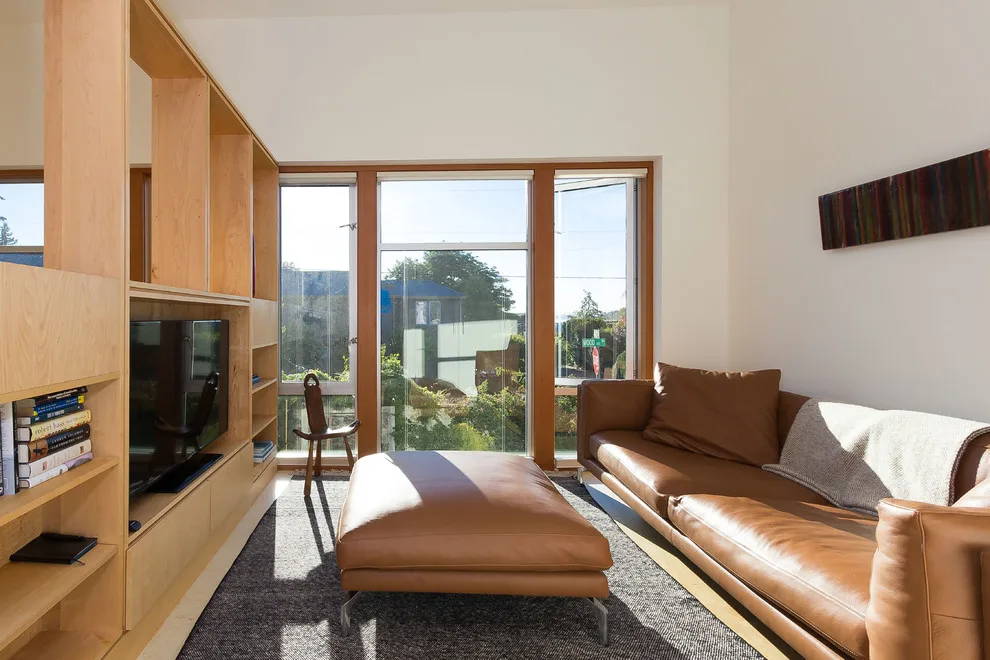 Winslow Courtyard Residence, Bainbridge Island by Tom Kuniholm Architects - Photo 14