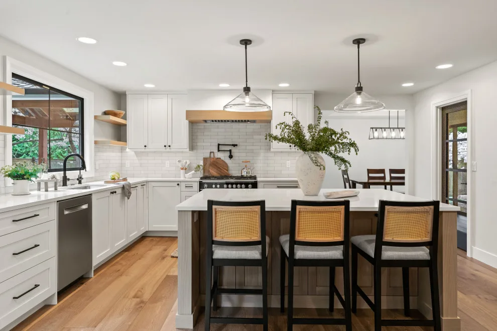 Woodinville Shifted by H2D Architecture + Design - Photo 2
