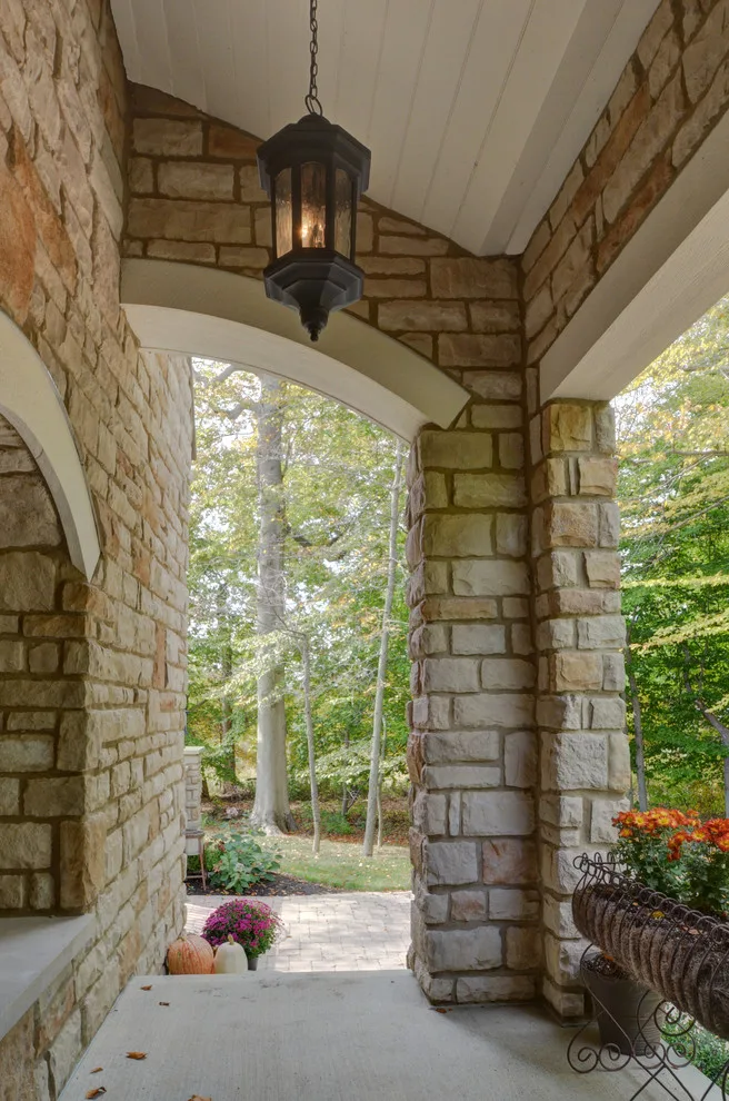 Forest Lodge by Jamee Parish Architects, LLC - Photo 4