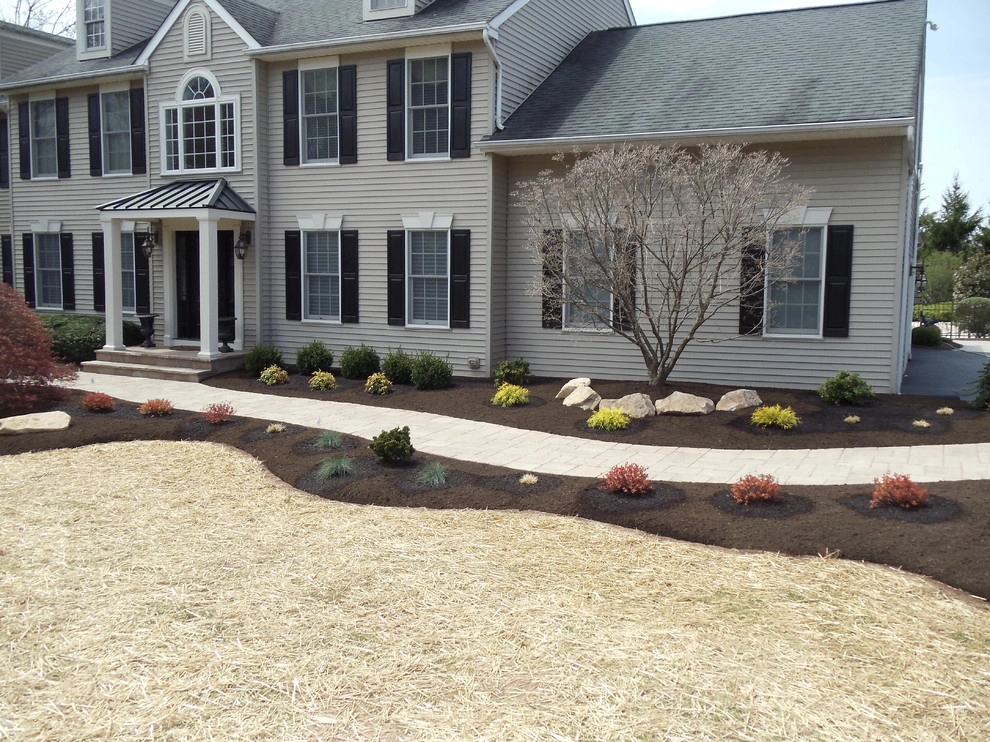 Sidewalk and Landscaping by Steve Greco Landscaping, Inc. - Photo 3