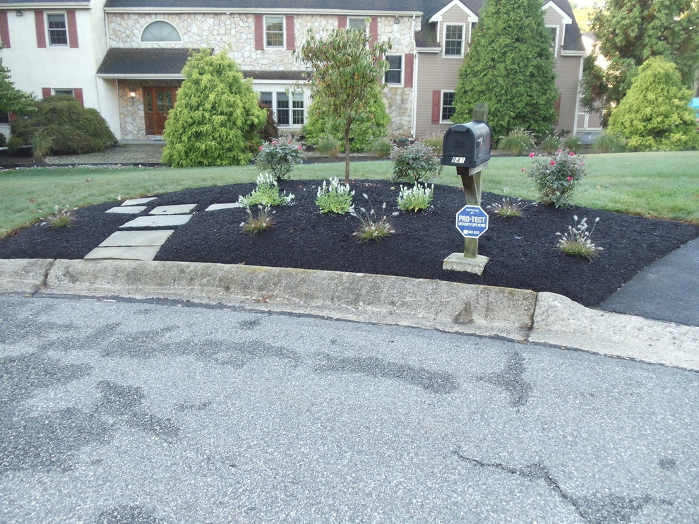 Lawn Maintenance & Planting Services by Steve Greco Landscaping, Inc. - Photo 25