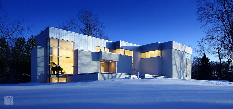 Woodside Home by Young & Young Architects - Photo 6