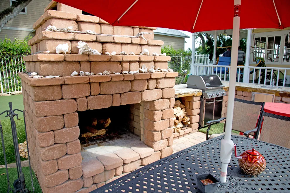 ALLPHASES FENCE And PAVERS - Photo 3