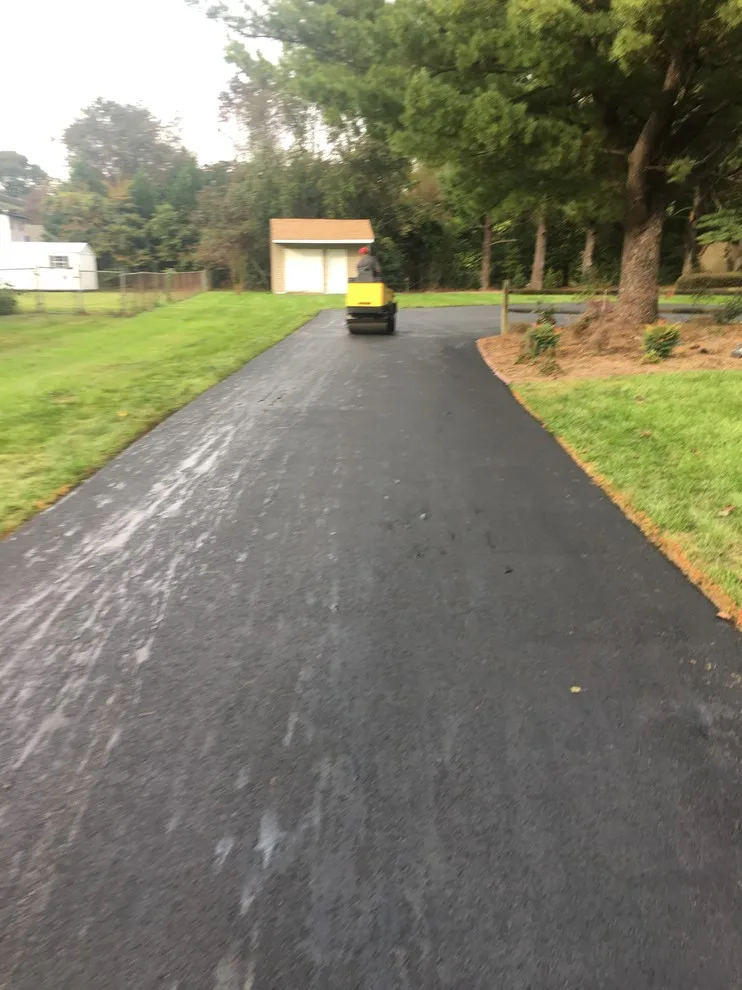 Whites Custom Paving - Photo 2