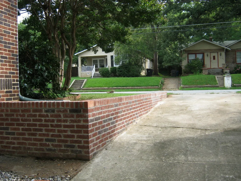 East Point Retaining Structures by Myers & Heard Masonry - Photo 4
