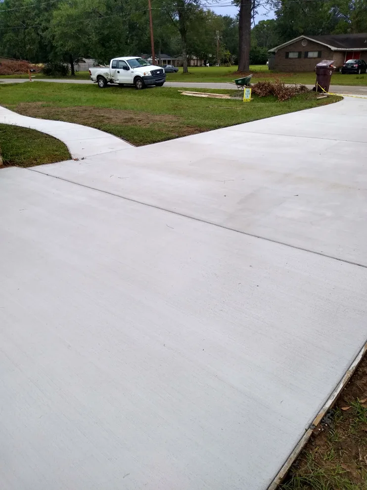 R & B Concrete Co. - Photo 12