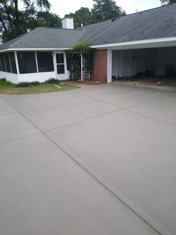 R & B Concrete Co. - Photo 5
