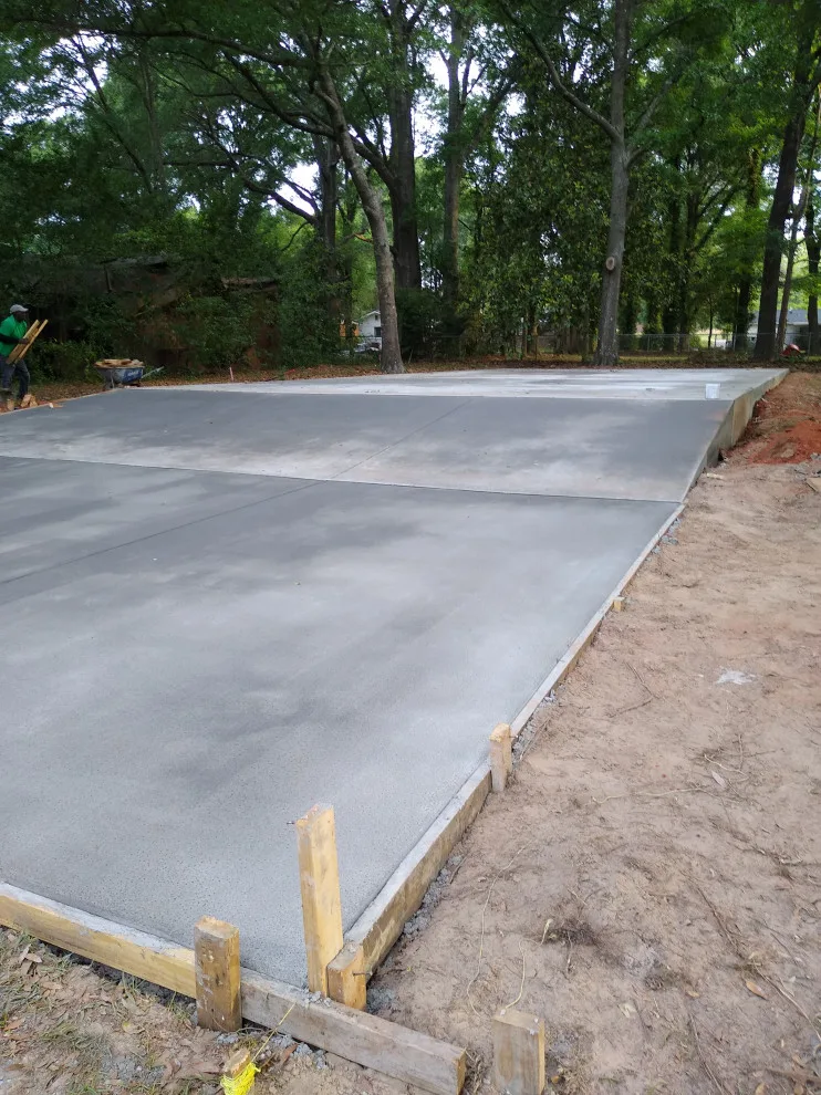 R & B Concrete Co. - Photo 7