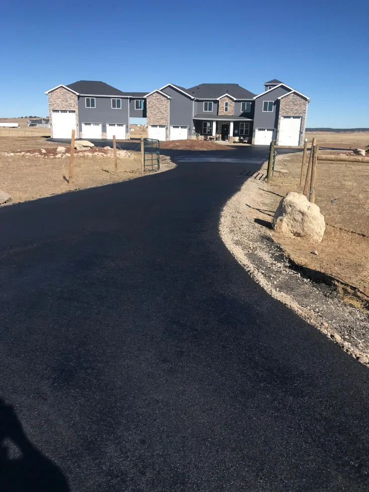 Blacktop Plus - Photo 8