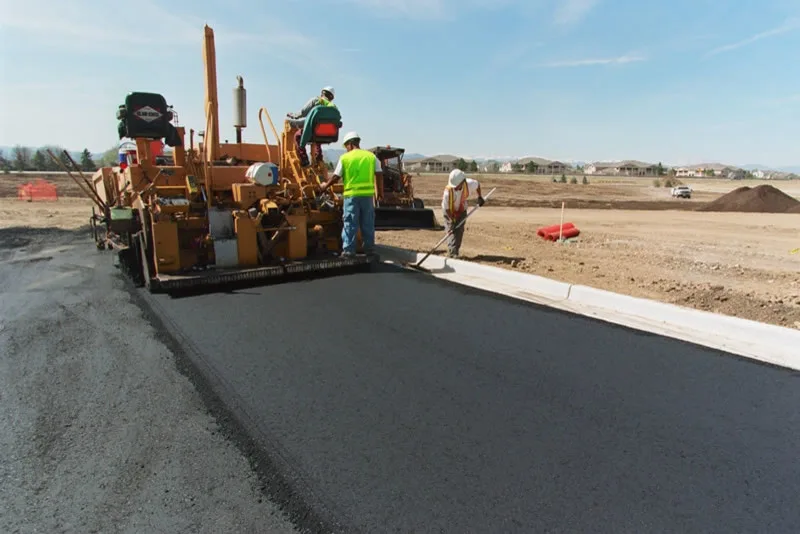 Paving Asphalt in Alhambra, CA by Sanders Bricks - Photo 2