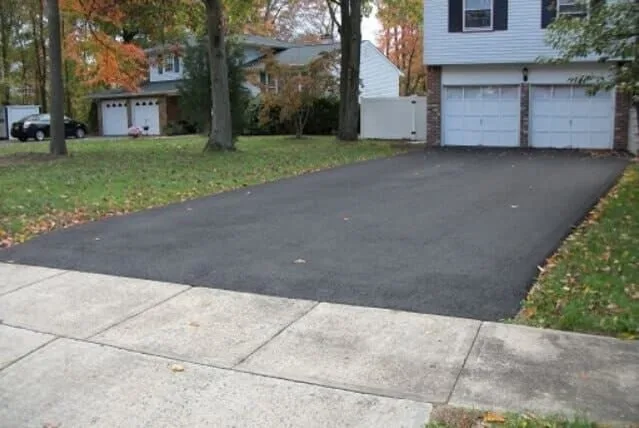 Glendale, CA Asphalt Paving by Brooks Stone - Photo 3