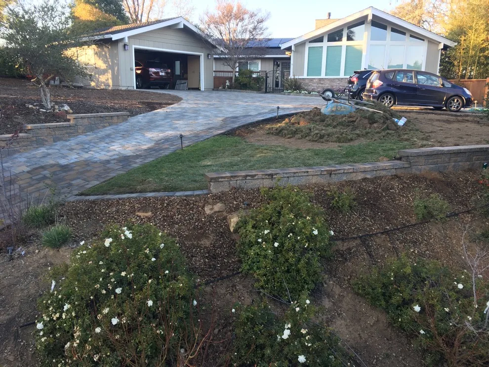 Entrance Pathway by Select Pavers - Photo 18