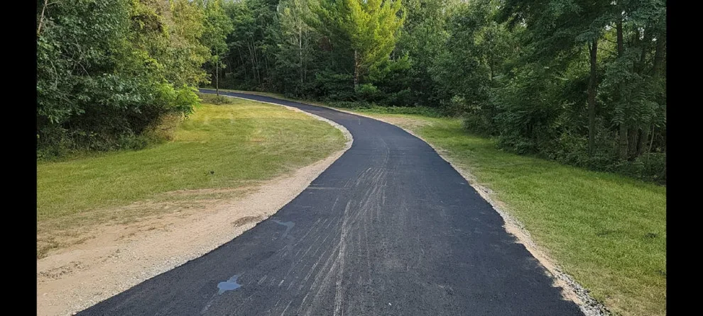 B&E Paving by B&E Asphalt - Photo 36