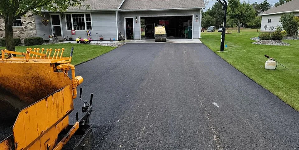 B&E Paving by B&E Asphalt - Photo 28